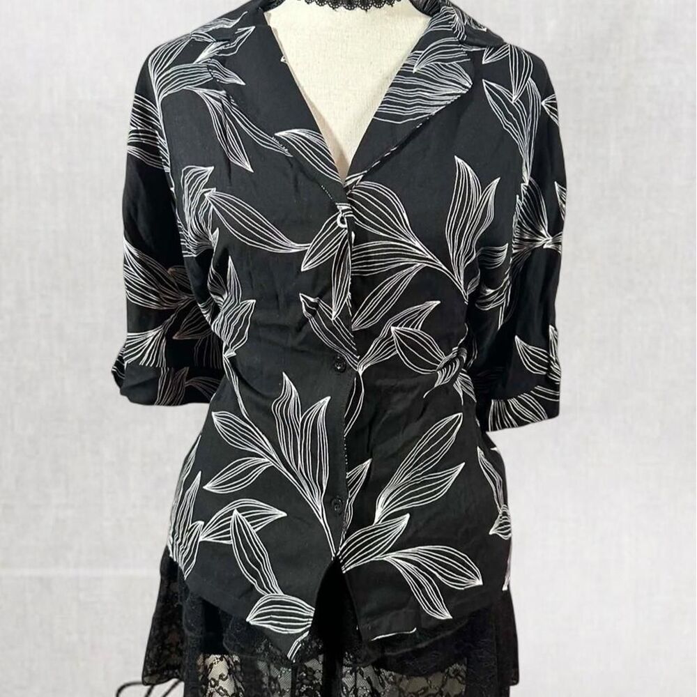 Whimsygoth Summer Style Patterned Long Sleeve Button Up Top